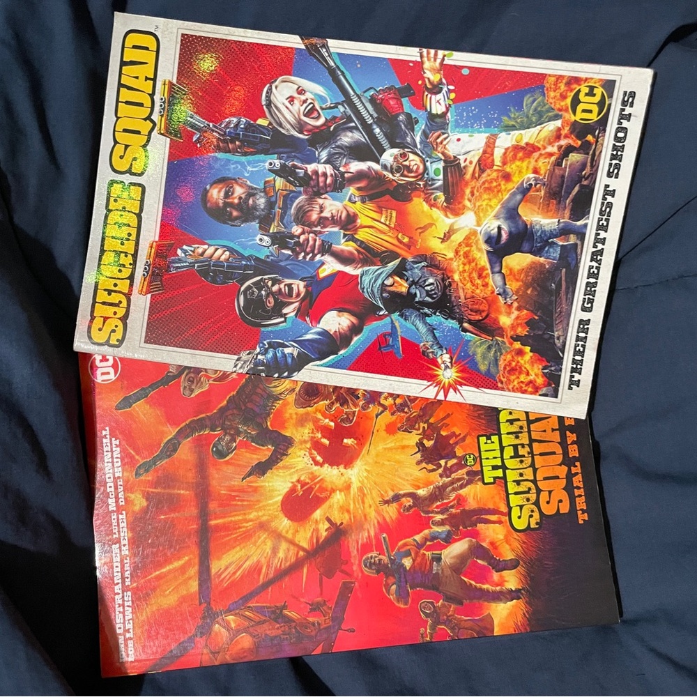 DC Suicide Squad Comic Book Set